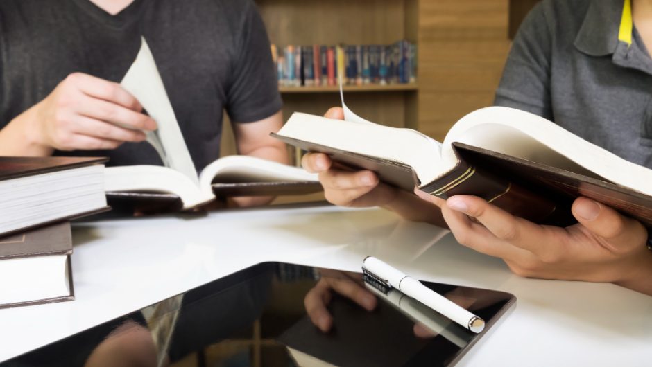 Ce înseamnă filologie? Studiul limbilor și literaturilor