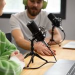 Cum să alegi un microfon pentru podcasturi