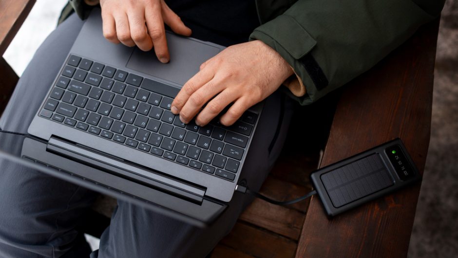 Cum să alegi o husă rezistentă pentru laptop