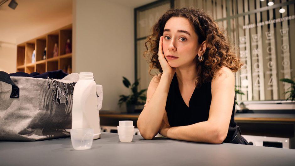 Ce este „skincare fatigue” și cum o eviți