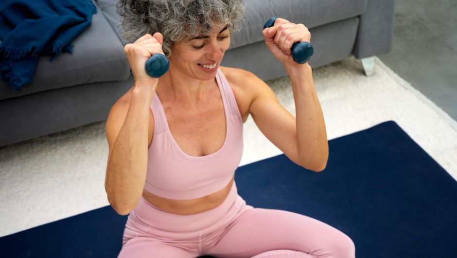 Antrenamentul cu greutatea corpului – secretul longevității?