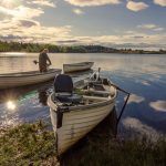 Lanseta spinning în curent: diagonala care ține năluca vie