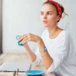 Hidratarea și durerile de cap: există o legătură?