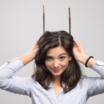 Topperul de păr: soluție estetică pentru volum și acoperirea zonelor rare